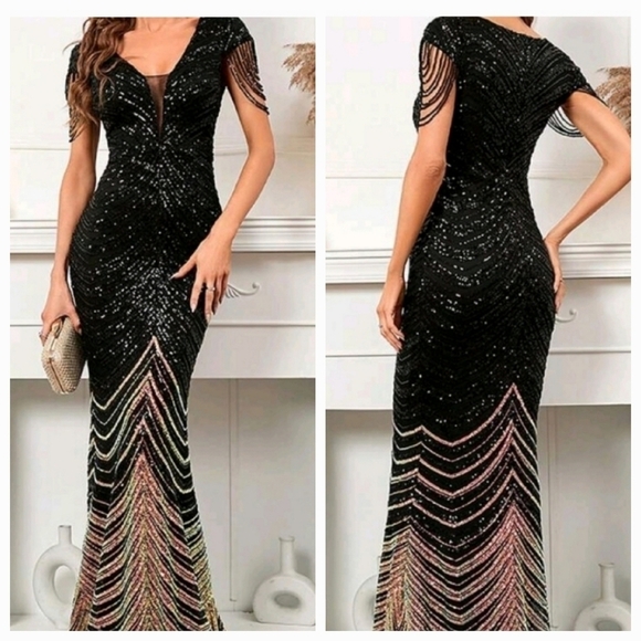 Black Chevron Print, Contrast Sequined and Mesh V Neck Cap Sleeve Mermai… - Picture 3 of 16